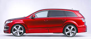q7 red